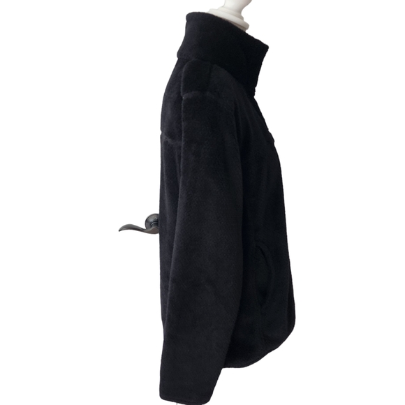 Vintage Patagonia Women's Re-Tool Snap-T Fleece Pullover in Black - Picture 6 of 12